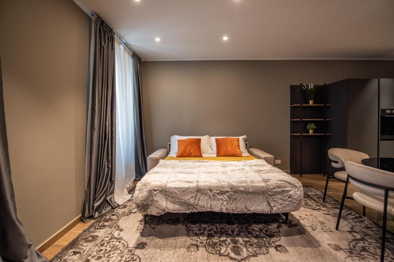 We - Lagrange19 - Luxury Torino