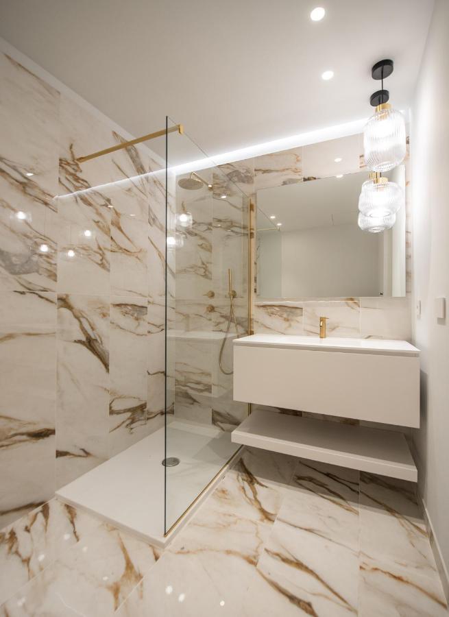 We - Lagrange19 - Luxury * Torino