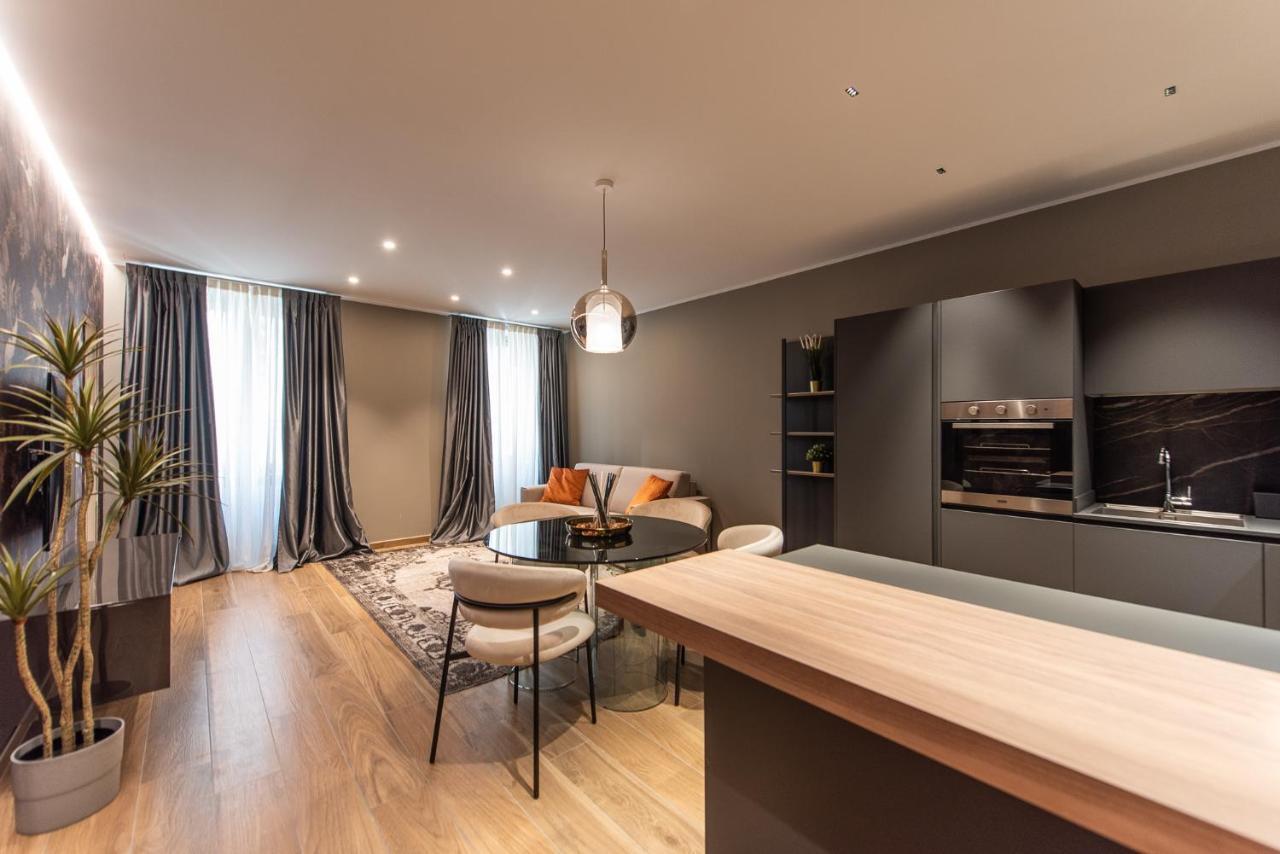 We - Lagrange19 - Luxury Torino